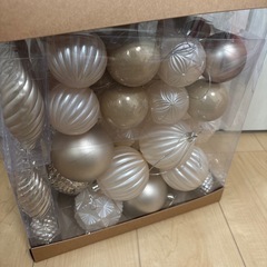 クリスマスボール クリスマスオーナメント　大 中サイズ　の画像