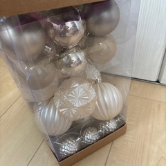 クリスマスボール クリスマスオーナメント　大 中サイズ　の画像