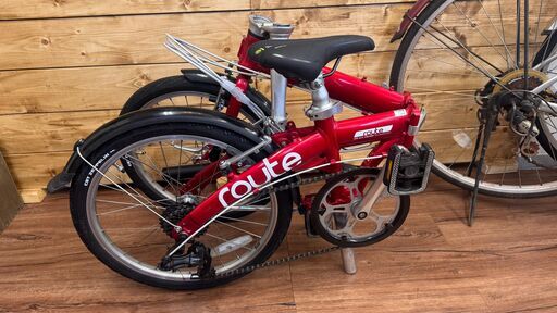 中古整備品 試乗できます DAHON route 折りたたみ20インチ自転車