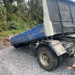 日野トラック　ダンプスライド積載3.5㌧の画像