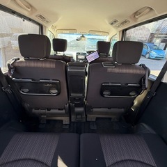 日産セレナSハイブリッドの画像