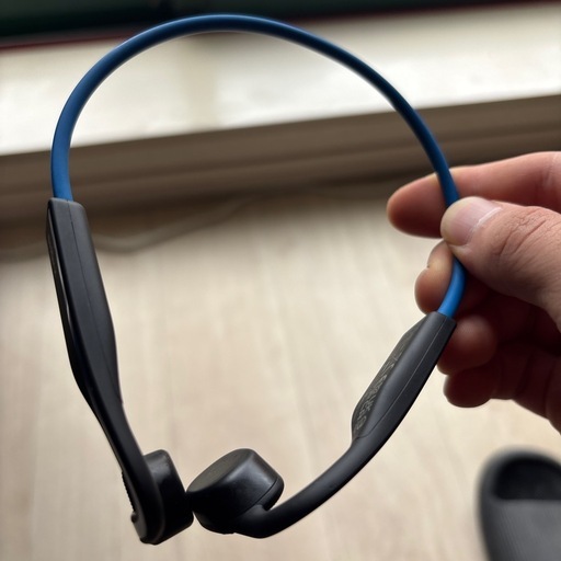 Shokz（旧AfterShokz） オープンイヤー型イヤホン