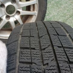 スタッドレスタイヤ+アルミホイル4本セット 175/65R14の画像