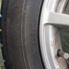 スタッドレスタイヤ+アルミホイル4本セット 175/65R14の画像