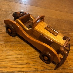可愛い　木製車オブジェの画像