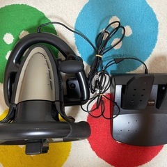 Serafim R1+ レーシングホイールの画像