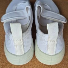 難あり　新品　ムーンスター　大人の上履き　白　25㎝の画像