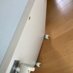 キャスター付き箱の画像