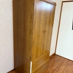 クローゼット　高183横81奥60の画像