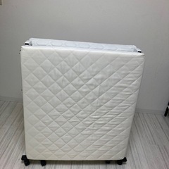 折り畳み式ベッドの画像