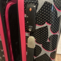 バービー　スーツケースの画像