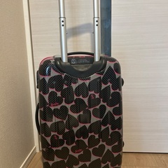 バービー　スーツケースの画像