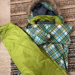 DESCENTE スキーウェアの画像