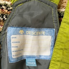 DESCENTE スキーウェアの画像