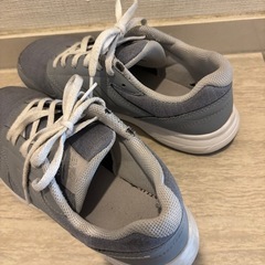 ニューバランス24cmの画像