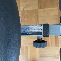 【未使用に近い】トレーニングマシーンの画像