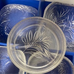 葉模様のガラス食器セット そうめんセット　皿　槇　佐々木ガラス　昭和レトロの画像