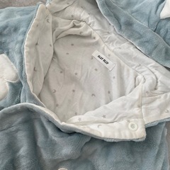 SLAP SLIP baby ボアマント　ポンチョ　恐竜の画像