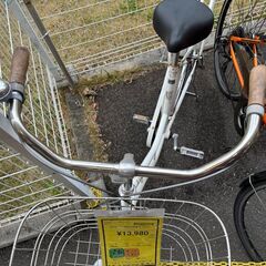 ★店頭にて試乗可★ J3354　【リユースのサカイ柏店】　軽快自転車　26インチ　オートライト　ホワイト　　簡易クリーニング済　 中古自転車 　流山市 中古自転車 松戸市 中古自転車 我孫子市 中古自転車 船橋市 中古自転車 守谷市 中古自転車 取手市 中古自転車　の画像