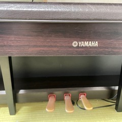 電子ピアノの画像