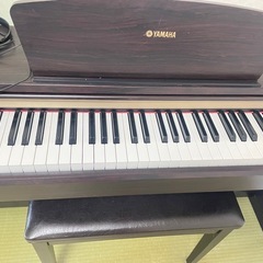 電子ピアノの画像