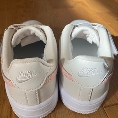 Nikeキッズスニーカー17cmをお売りしますの画像