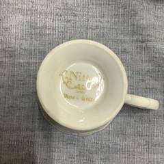 Nitto Pure & Whiteのカップ＆ソーサーの画像