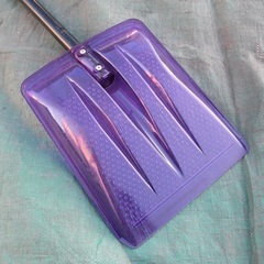 【引渡し12/22まで】グリーンパル 車載向き 除雪スコップ（紫）の画像