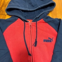 PUMA  キッズパーカー  130サイズの画像