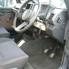 極上美車. 7年 .５型.ジムニー .ＪＡ１１Ｖ.５速 .エアコン. パワステ .リフトアップの画像