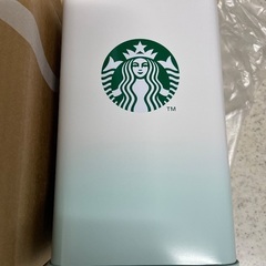 ✨☕️スターバックスコーヒー🎄🎅オンライン限定クリスマスキャニスター缶✨の画像
