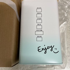 ✨☕️スターバックスコーヒー🎄🎅オンライン限定クリスマスキャニスター缶✨の画像