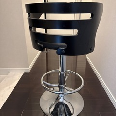 椅子カウンターの画像