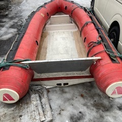 4人乗りボート　アキレス　船底FRP の画像