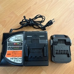 まとめ売り!セット☆日立リチウム イオン専用充電器UC18YSL2バッテリー 蓄電池電動工具☆ 電動工具の画像