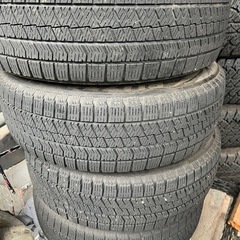 スタットレスタイヤ  の画像