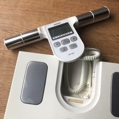 オムロン　体脂肪計　体重計　HBF-904の画像