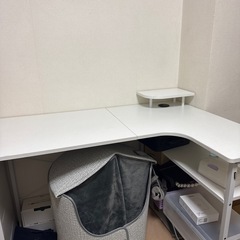 【解体してお渡し】パソコンデスクの画像