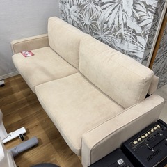 モデルルーム展示品　ソファ　ファブリックタイプ　コーデュロイ　ベージュの画像