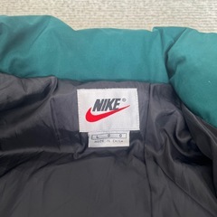 NIKE  メンズダウン　Lサイズの画像