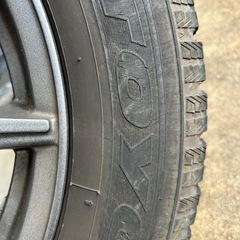 【交渉中】スタッドレスタイヤ　205/60/16の画像