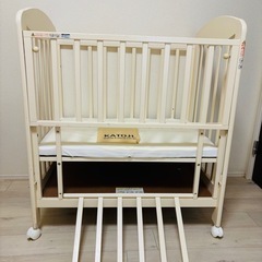 ベビーベッド
の画像