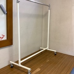 パイプハンガーの画像