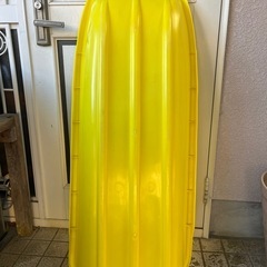 ソリ、スノーボートの画像