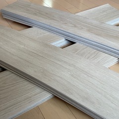 ピタフィー　フローリングシートの画像