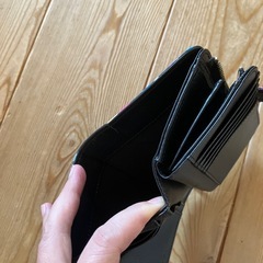 ⭕️新品箱入り★rienda★花柄財布の画像