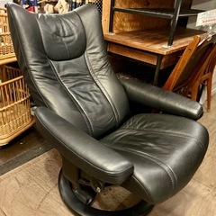 エコーネス ストレスレスチェア ウィング Sサイズ リクライニング チェア 1人用 ソファ 本革 総革 レザー ブラック 黒 コンパクト リラックス ノルウェー 1人掛け 一人用 一人掛け 1P 1p EKORNES ekornes Stressless Wing stressless wingの画像