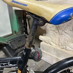 折り畳み自転車の画像
