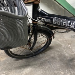 折り畳み自転車の画像