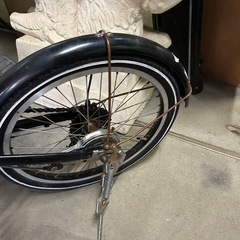 折り畳み自転車の画像